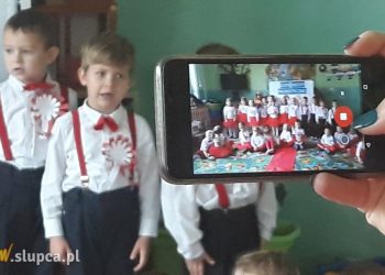 Giewartów: Święto Niepodległości w przedszkolu