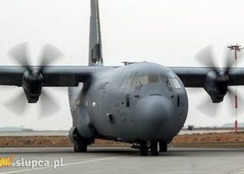 Samolot z Powidza awaryjnie lądował