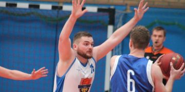 Grom zagra ze Spójnią