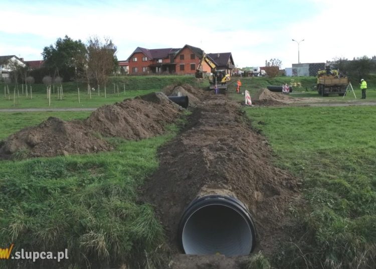 Ruszyła budowa ulic. Trwają roboty ziemne