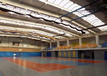 Dach nadal przecieka