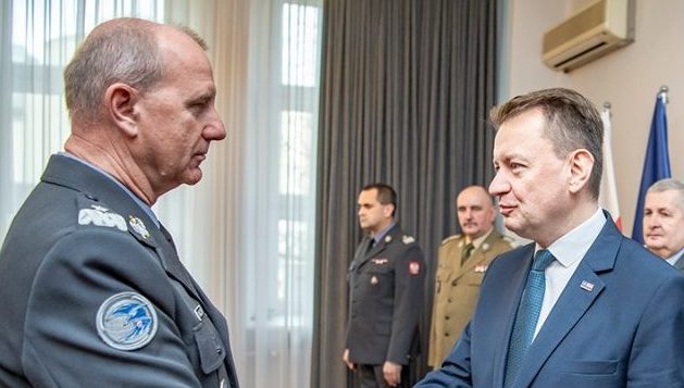 Dowódca szefem wojsk lotniczych