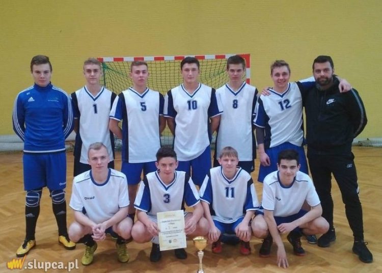 Ekonomik halowym mistrzem powiatu