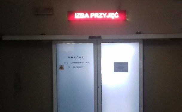71-latek demolował izbę przyjęć