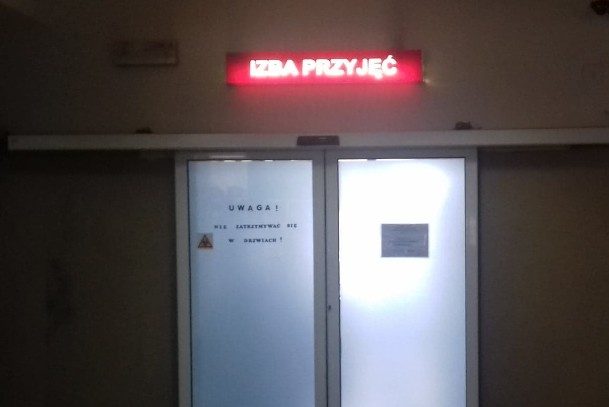 71-latek demolował izbę przyjęć