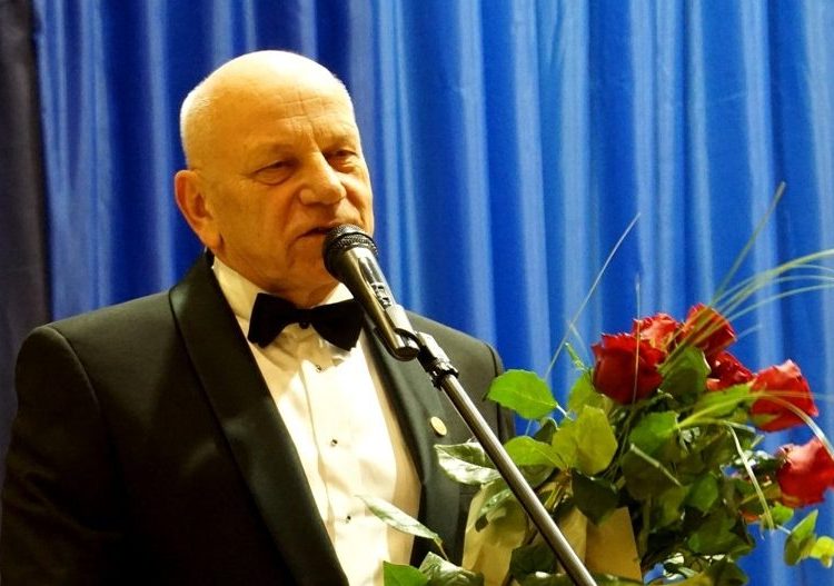 Piotr Szafarek zasłużony dla powiatu