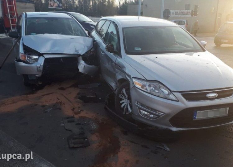 Wypadek na obwodnicy. Utrudnienia w ruchu