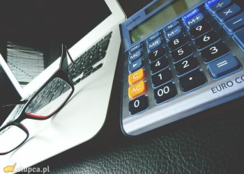 Faktury bez VAT – jak je wystawić w 2020 roku