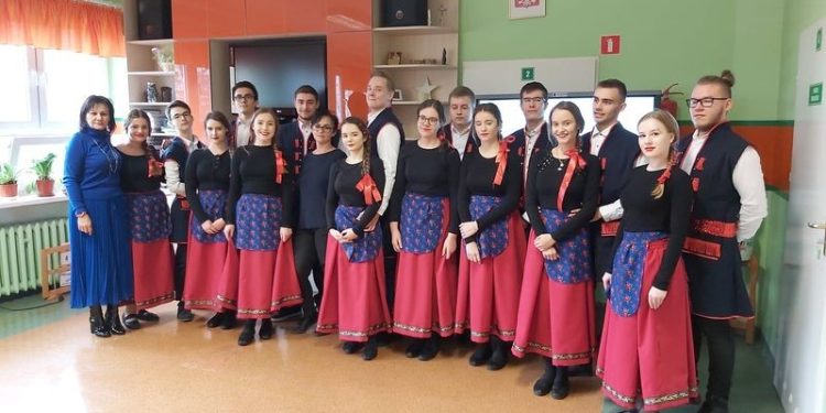 Zagórów: Uczniowie założyli Zespół folklorystyczny