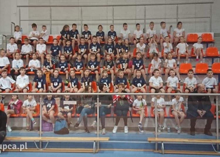 Powiatowe mistrzostwa w dwa ognie