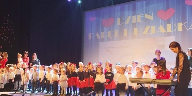 Dzień Babci i Dziadka u Małych Odkrywców