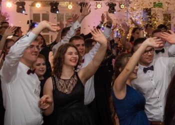 Studniówka ZSOiZ w Zagórowie ZDJĘCIA