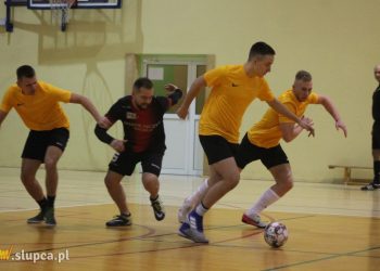 Ruszają rewanże. Pierwsza seria 2020