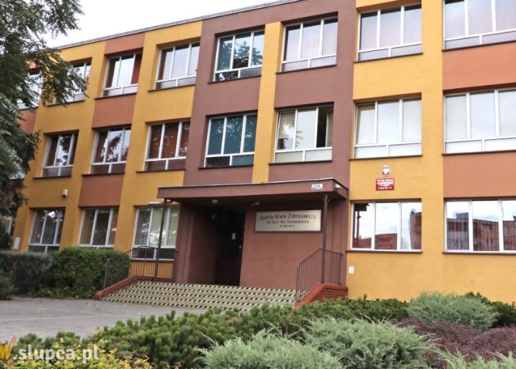 Uczeń oskarża nauczyciela