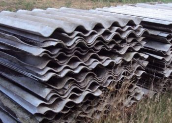 Gmina dostał 105 tysięcy na usuwanie azbestu