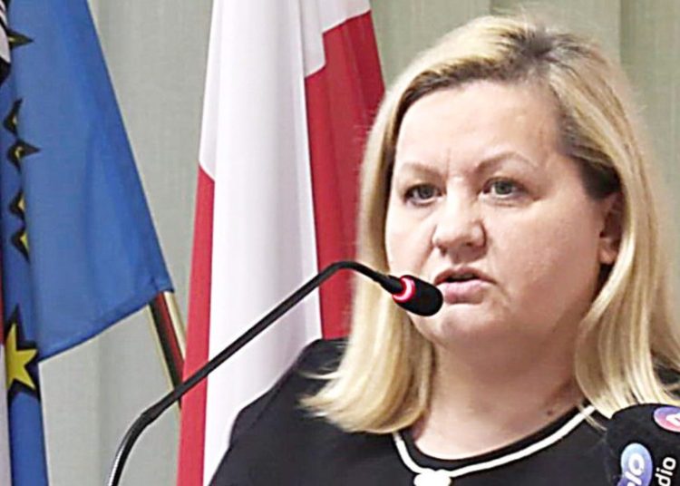 Koniec śledztwa ws. byłej dyrektor. Co stwierdził prokurator?