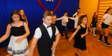 120 babć i dziadków w Kotuni