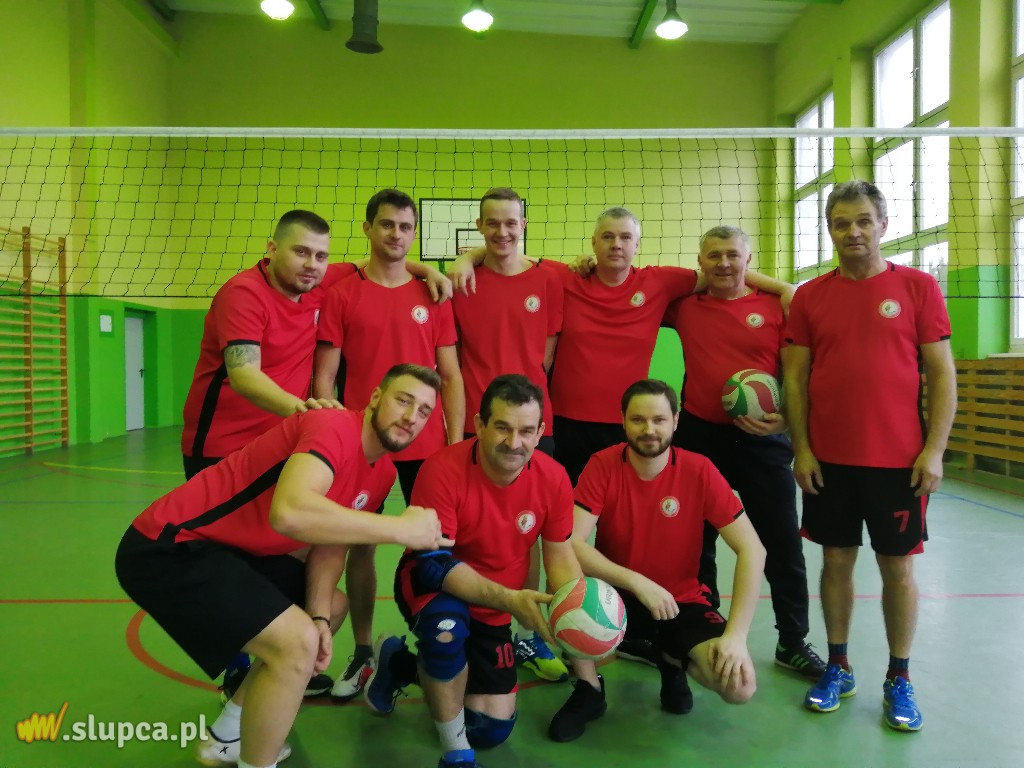 Ósmy noworoczny turniej siatkarski