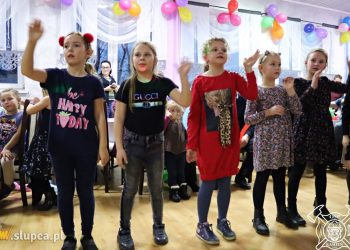 Ponad 100 dzieci na choince ZDJĘCIA