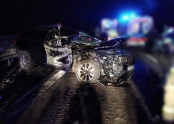 Dramat na drodze. Wjechała w ciężarówkę FILM i ZDJĘCIA