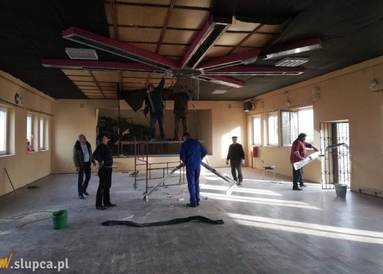 W sali OSP Ostrowite trwa remont