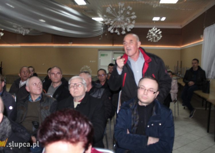 Cienin Zaborny broni szkoły