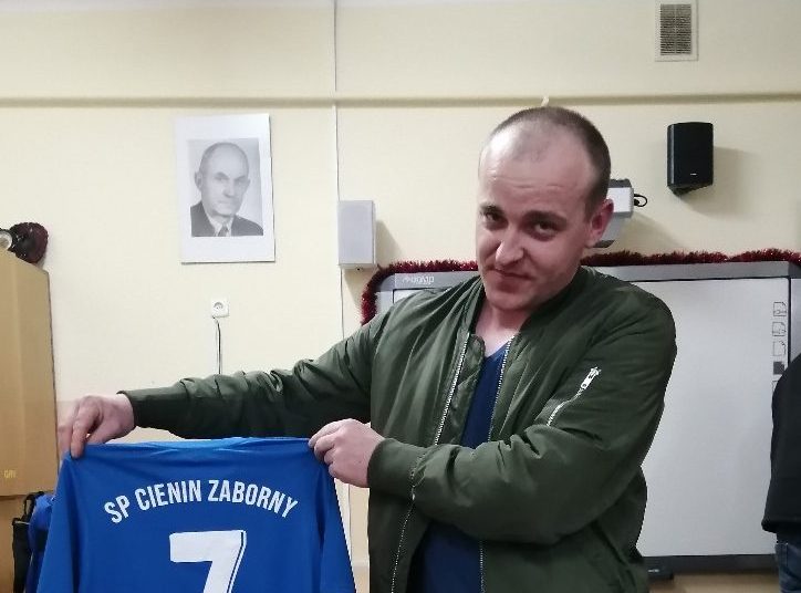 Dzieci będą mogły godnie reprezentować szkołę…