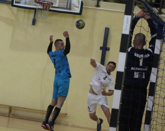 O drugie zwycięstwo nad Jeziorakiem