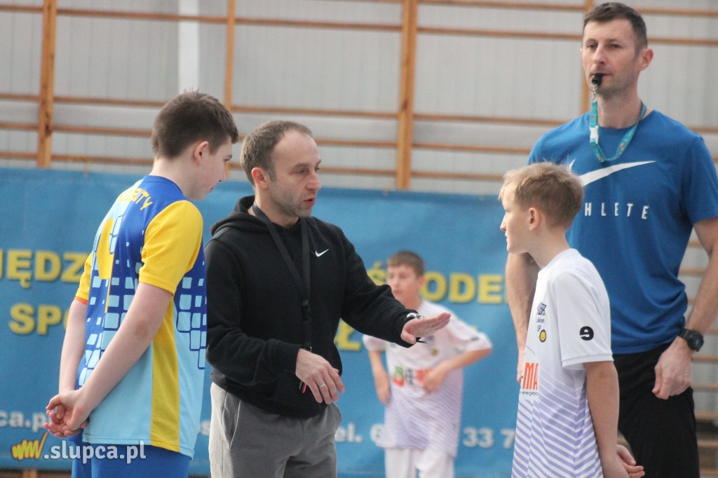 Trzynaście drużyn walczy o mistrzostwo powiatu FOTO