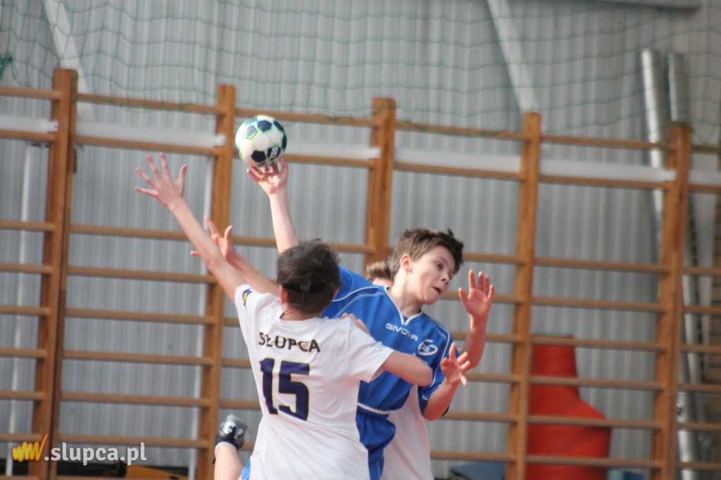 Trzynaście drużyn walczy o mistrzostwo powiatu FOTO