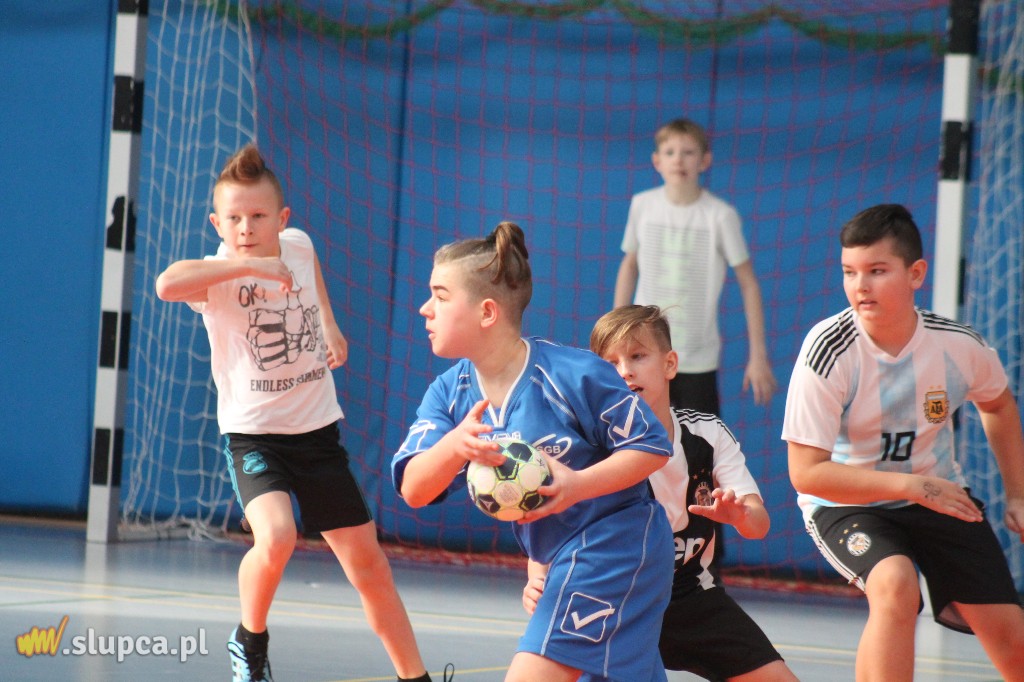Trzynaście drużyn walczy o mistrzostwo powiatu FOTO