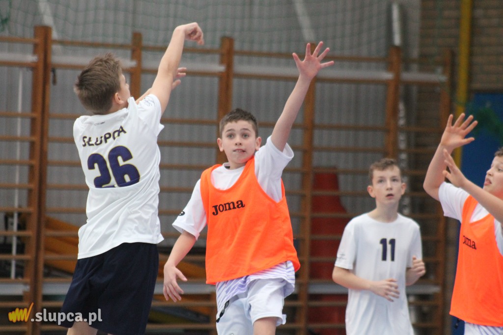 Sześć drużyn walczy o koszykarski tytuł Mistrzów Powiatu