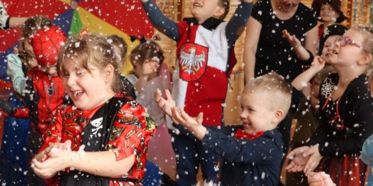 Śnieg, Olaf i super zabawa w Giewartowie