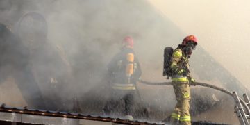 Dramat mieszkańców Zastawia. Zapalił się dom FILM