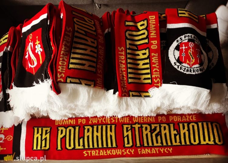 Nowe szale strzałkowskiego Polanina