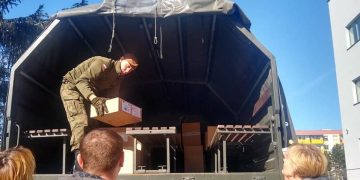 Transport wojskowy dotarł do szpitala