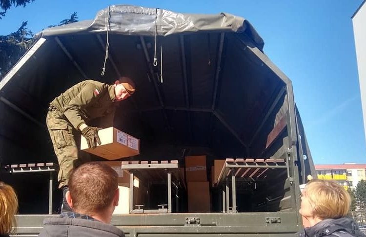Transport wojskowy dotarł do szpitala