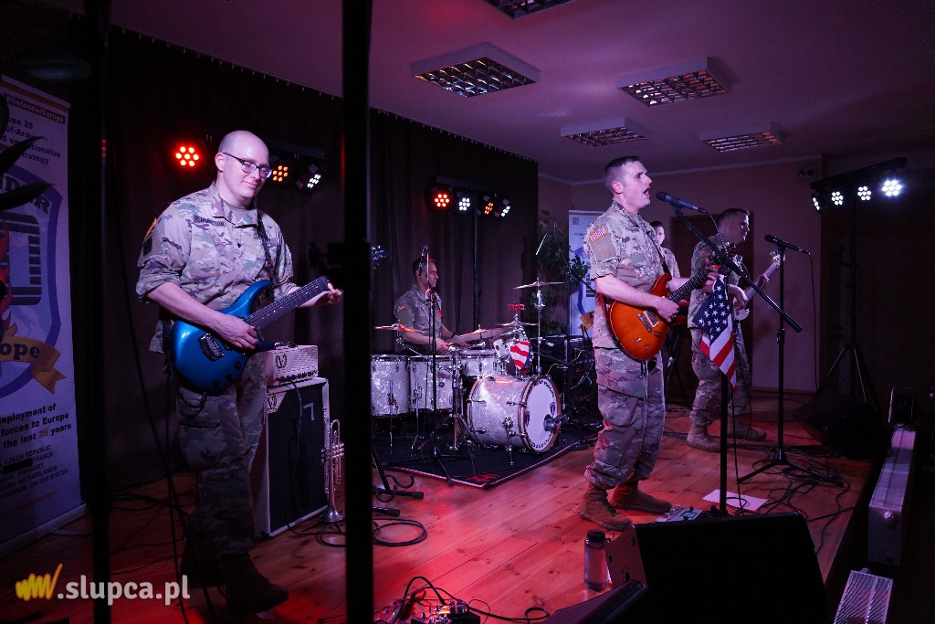 Tak zagrali Amerykanie. Zobacz film.