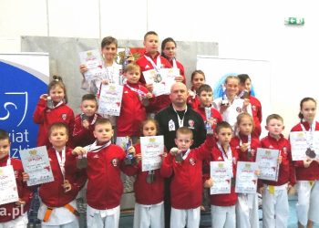 Wracali z siedemnastoma medalami