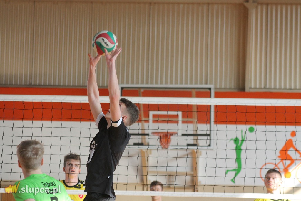 Mistrzostwa Rejonu. Inauguracyjna porażka ogólniaka