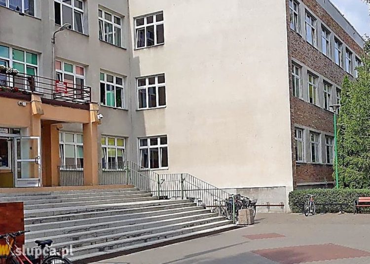 Wojewoda wydał polecenie dot. szkół, także w Słupcy