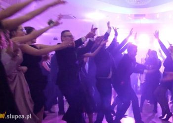 Studniówka Ekonomika. Zobacz film!