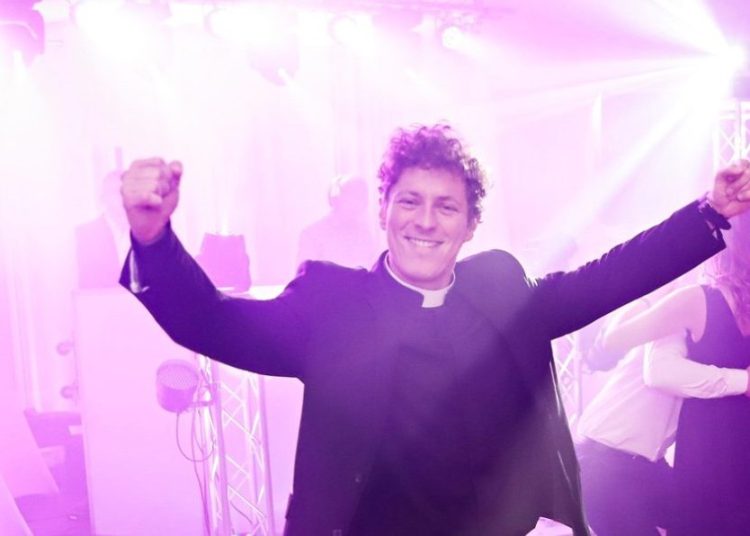 Studniówka Ekonomika. Zobacz zdjęcia!