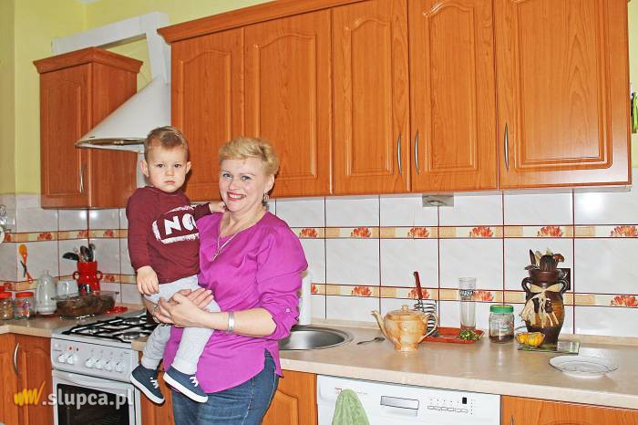 Z pasją gotuje dla najbliższych