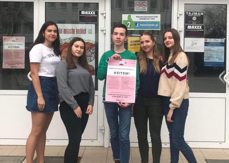 Walczą z hejtem. „To globalny problem”