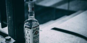 Leczenie alkoholizmu w ośrodku – jak wygląda skuteczna terapia alkoholowa?