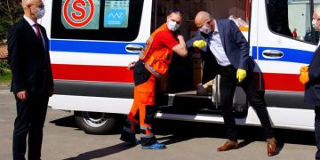 Szpital dostał nową karetkę