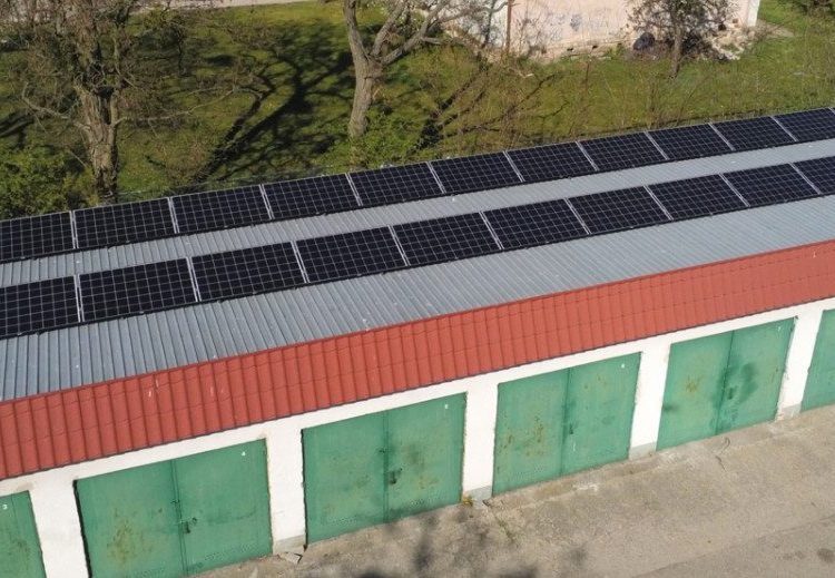 Spółdzielnia stawia na panele