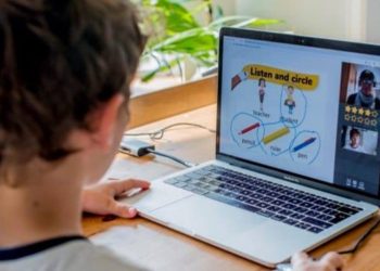 Miasto kupiło 30 laptopów dla uczniów