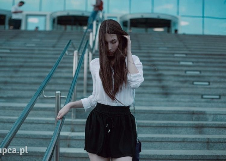 Biżuteria do stylizacji ze spódnicami